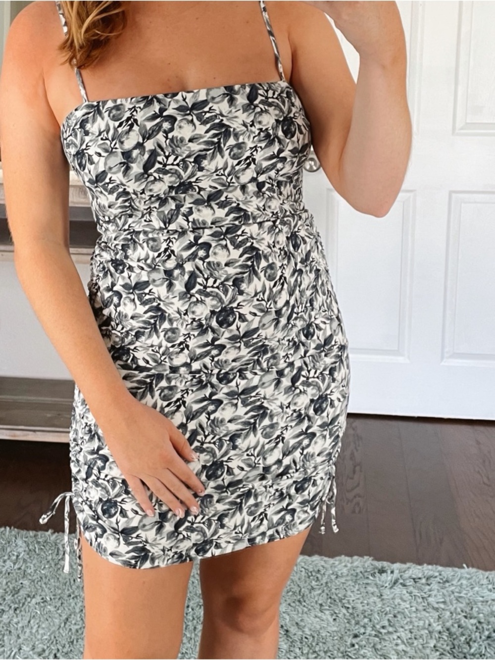 Abercrombie & Fitch Floral Ruched Side Tie Mini Dress 🫐